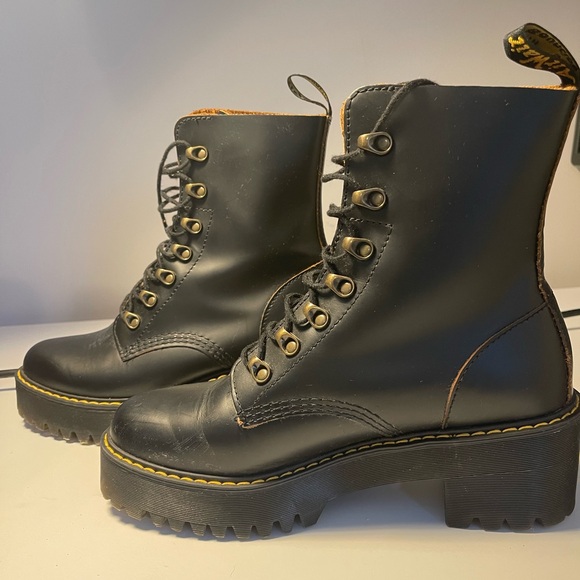 Dr. Martens Leona Heeled Boot (Women) Size 10US/ 8UK - Picture 2 of 6